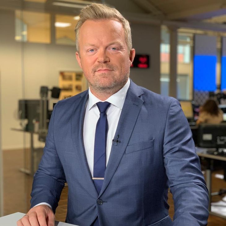 Uforstående Tv 2 Vært Kæmpe Selvmål Ekstra Bladet 