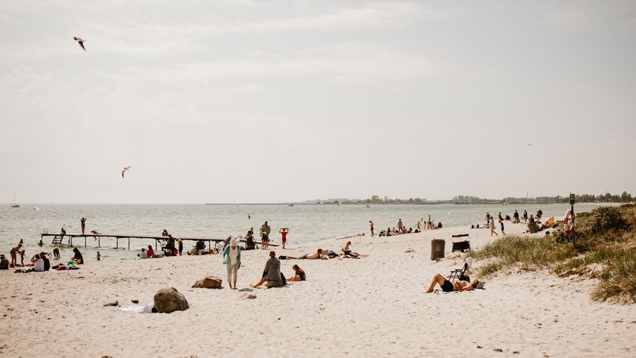 Strand-chok: Bombelignende Genstand Fundet – Ekstra Bladet