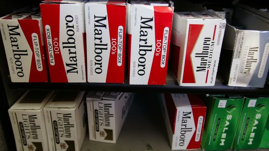Nu behøver du ikke længere at tænke på særregler om cigaretimport, hvis du tager en tur med færgen til Polen. (Foto: AP)