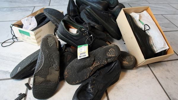 færge Arkæologi Udelade Ecco-sko smuldrer i stor stil – Ekstra Bladet