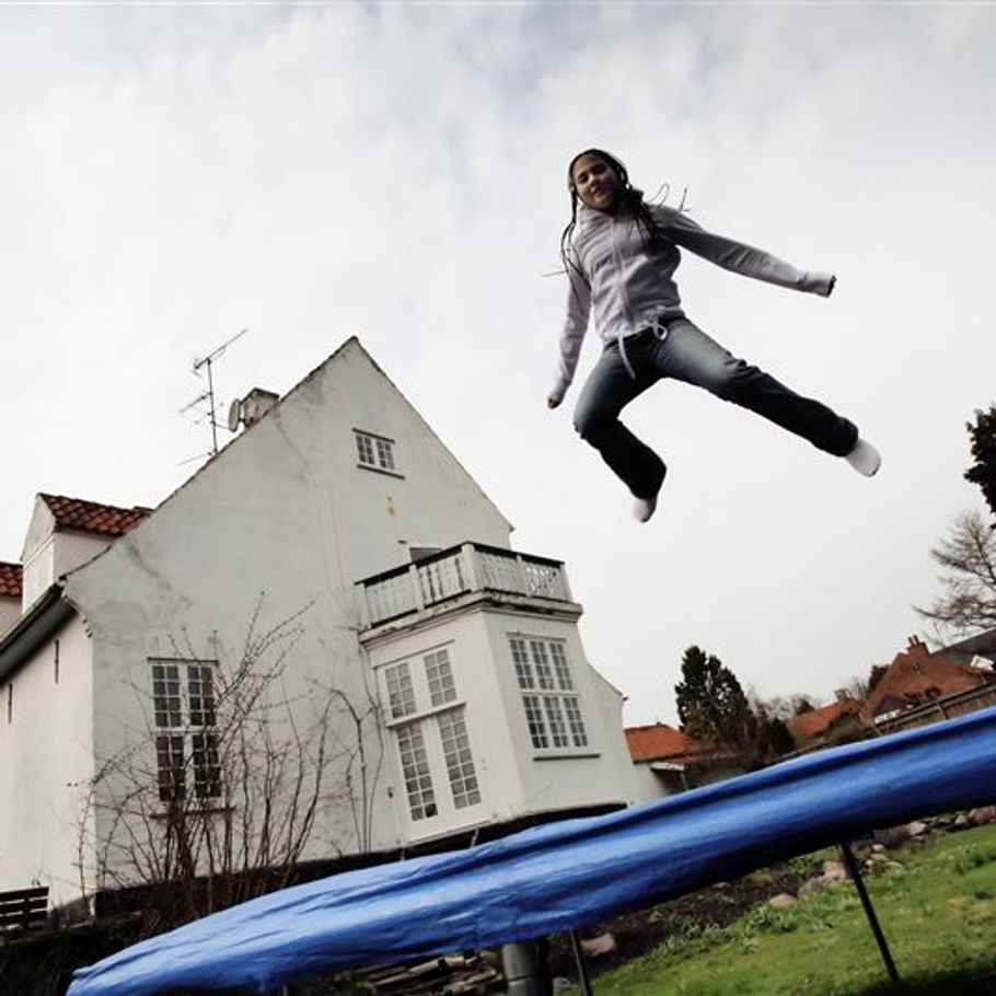 Her er reglerne: Undgå trampolin-krig med – Ekstra Bladet