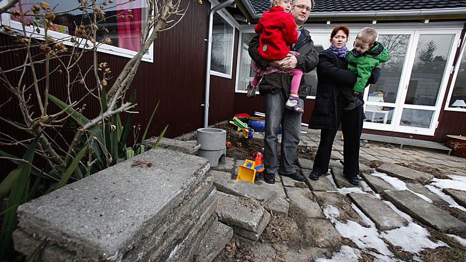 Tinglysningen Koster Ny Terrasse Og Indkørsel – Ekstra Bladet