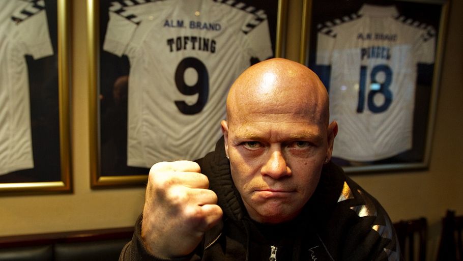 Stig Tøfting giver ikke ikke meget for OB-spillerne, der anonymt kritiserer deres egen træner. (Foto: Ole Frederiksen)