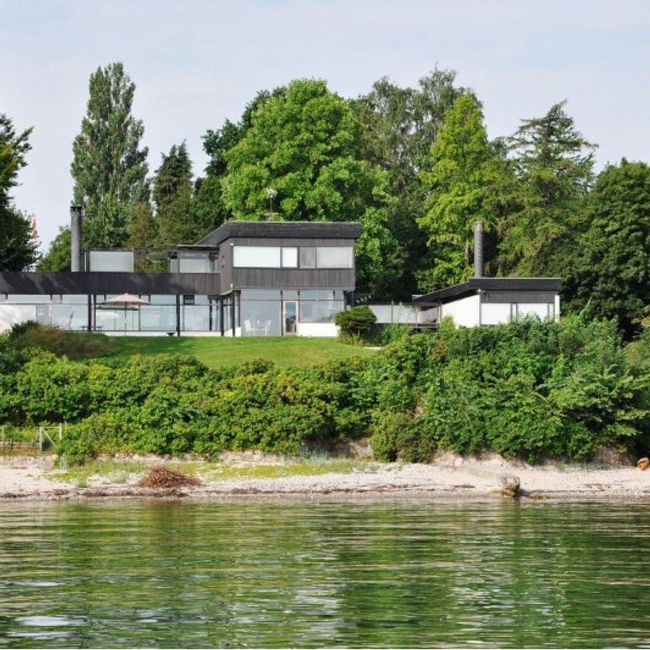 Tholstrup-klanens villa på tvangsauktion pic