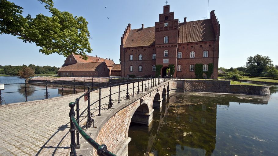 Gisselfeldt Kloster i Faxe Kommune er et af Danmarks største godser. Foto: Per Rasmussen