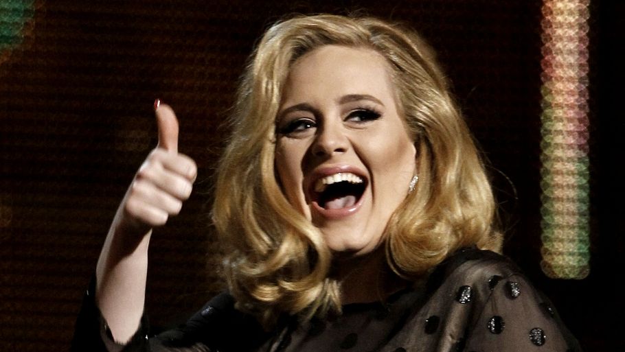 Adele er med sine 28 år den yngste milliardær på Sunday Times' Top 20, der rangerer de mest velhavende stjerner. Foto: AP