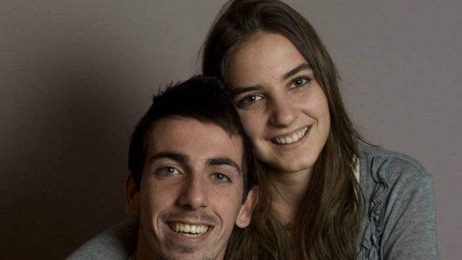 Isaac Cuenca og hans kæreste Carme Torres. (Privatfoto/Twitter)