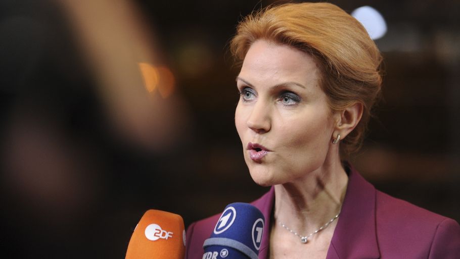 Helle Thorning-Schmidt har i dag modtaget et udkast til den nye EU-traktat. (Foto: AP)