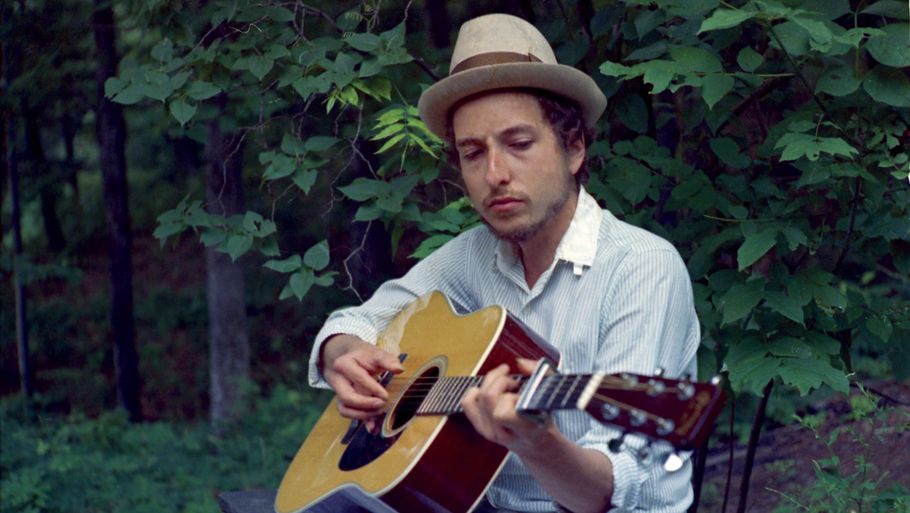 Bob Dylan var kun 26, da han i 1967 søgte efter sjælefred ved Woodstock. (Foto: Elliott Landy)