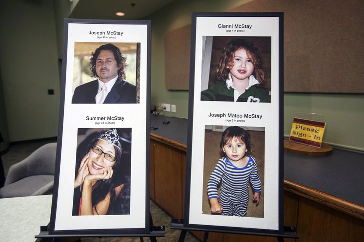 Joseph og Summer McStay og deres børn Gianni og Joey forsvandt i 2010. Nu er en 61-årig mand tiltalt for drabene. Foto: AP