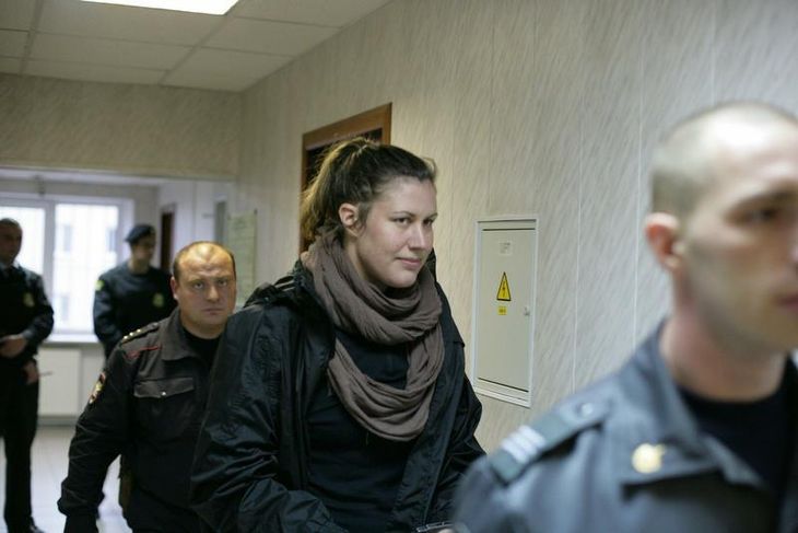 Anne Mie Roer Jensen og de andre fængslede Greenpeace-aktivister har sidet fængslet siden september. (Foto: AP/ Igor Podgorny / Greenpeace).