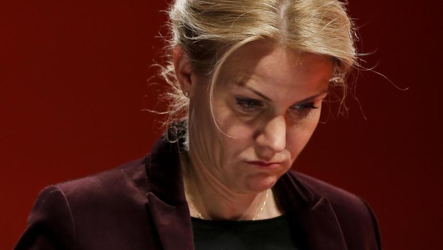 I stedet for at gribe ind over for Bødskovs løgn over for Retsudvalget, udtrykte Helle Thorning sin fulde tillid til justitsministeren. Løgnen om løgnen gemte hun på i 21 dage. ( Foto: Rene Schütze)