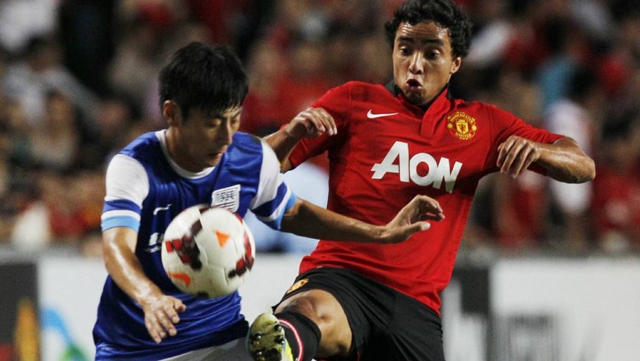 Fabio er skiftet fra Manchester United til Cardiff. (Foto: AP/Kin Cheung)
