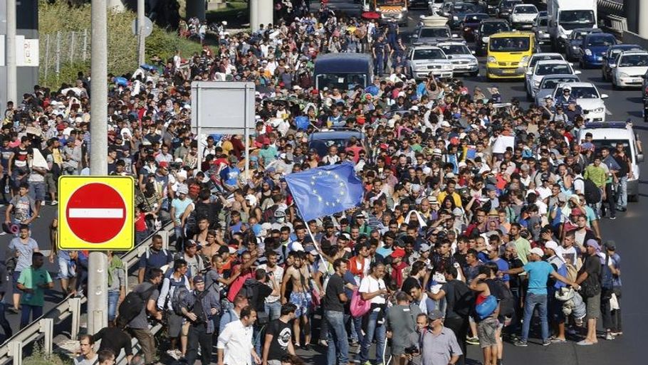 Migranter ved Budapest 4. september 2015. Foto: AP