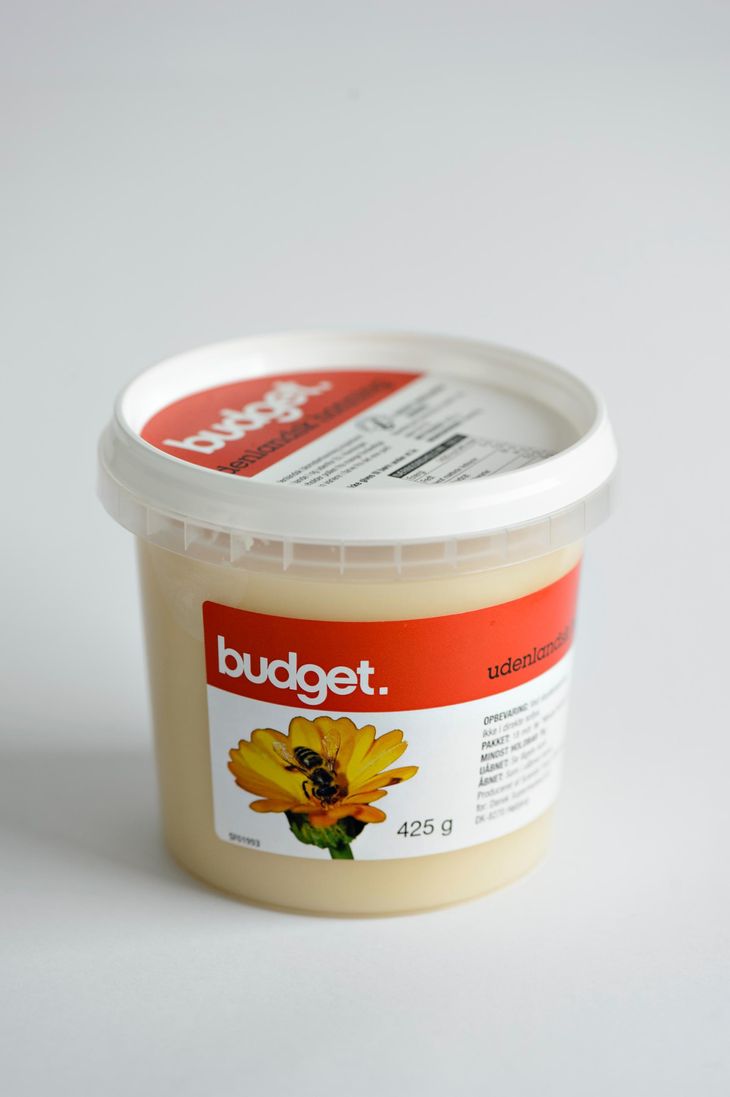 Dette svindel-honning-produkt er solgt i Føtex og Bilka. Foto: Filip Davali