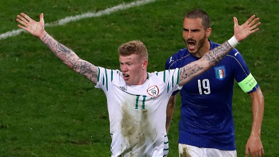 James McClean var med for Irland under Em 2016. Her i kamp mod Italien. Foto: AP