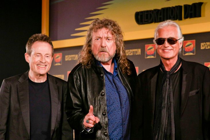 John Paul Jones, Robert Plant og Jimmy Page ses her sammen i 2012. De tre dannede fra 1968 til 1980 Led Zeppelin sammen med John Bonham, der drak sig ihjel. Foto: AP