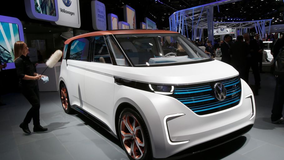 Volkswagens svar på fremtidens el-bil. Foto: AP/Michel Euler