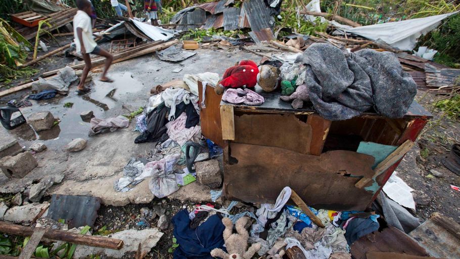 Ødelæggelserne er massive på Haiti. (Foto: AP)