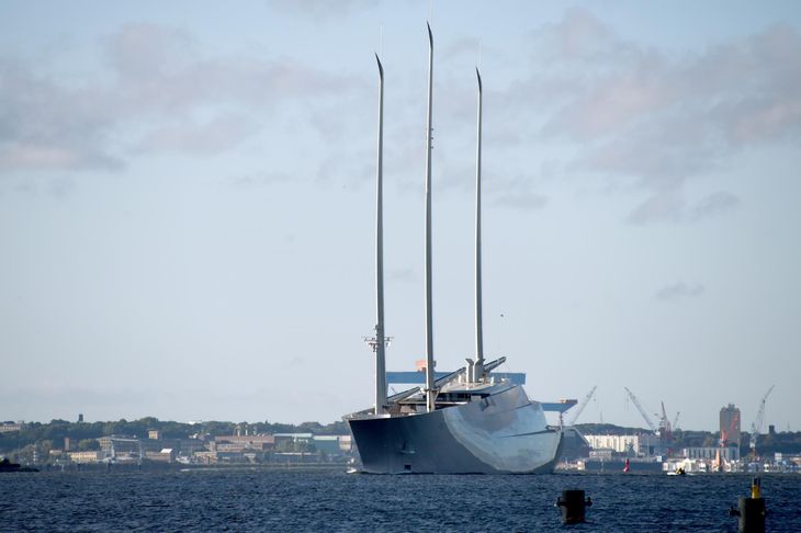 'Sailing Yacht A' har kostet flere milliarder. Ejeren er dog selv 70 milliarder værd i formue. Foto: DPA