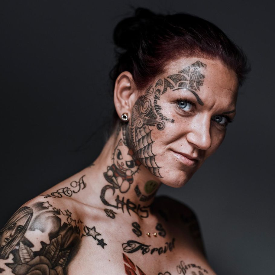 Mænd tænder af på Tattoo-Sussie Jeg elsker at provokere