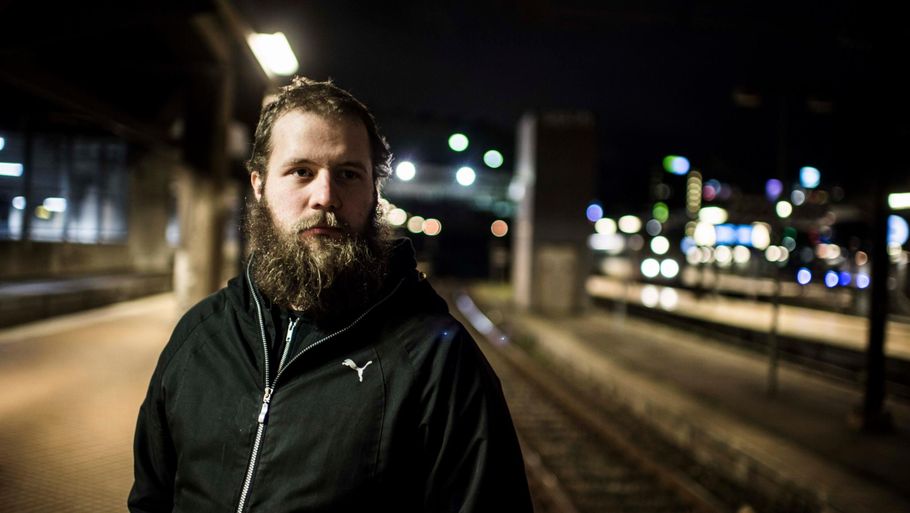 26-årige Jonathan Højring er en ud af de 270.000 danskere, der føler sig ensomme. Læs hans historie i EKSTRA-artiklen. Du finder linket nederst i denne artikel. Foto: Stine Tidsvilde