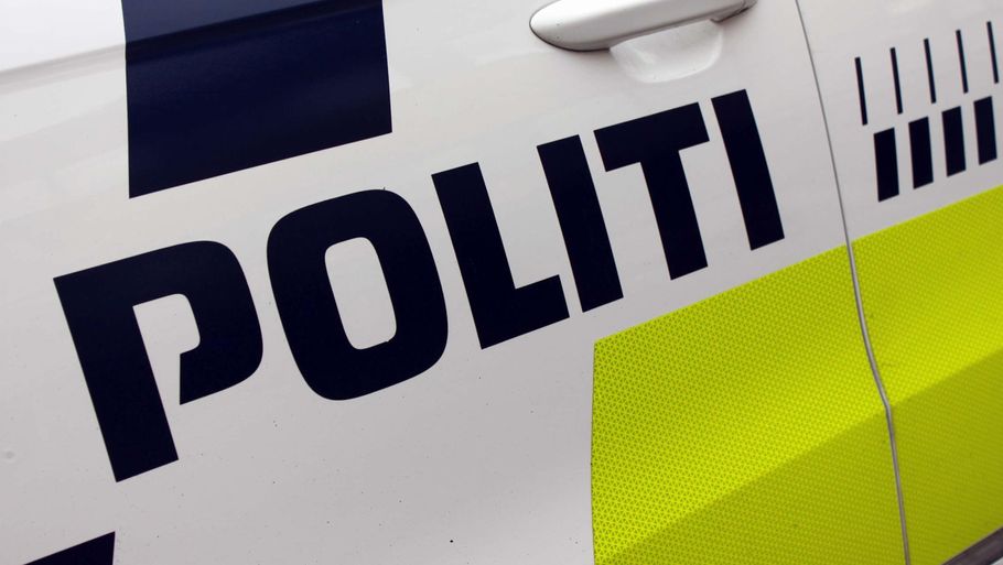 Midt- og Vestsjællands politi måtte lørdag aften rykke ud til en 93-årig kvindelig bilist, der kørte så usikkert, at flere andre bilister havde anmeldt det. Foto: Colourbox