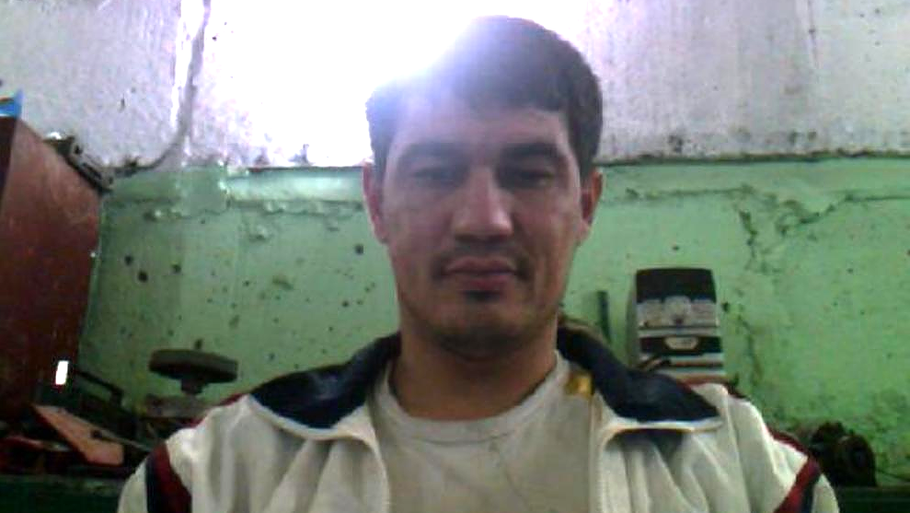 Denne 39-årige mand fra Uzbekistan har ifølge flere avisers kilder, fortalt hvorfor, han angreb svenskere i fredags. Foto: Privatfoto