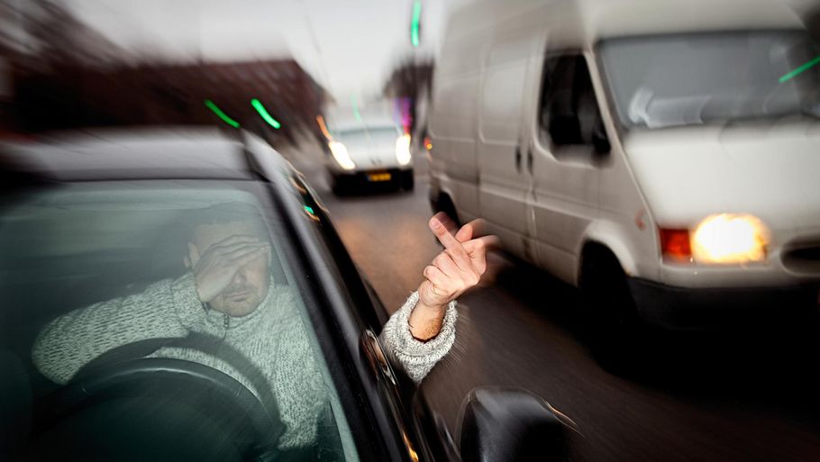 Vejvrede er et ganske velkendt fænomen, og i weekenden blev en bilist tæsket på grund af det. Billedet er et modelfoto. Foto: Jakob Jørgensen