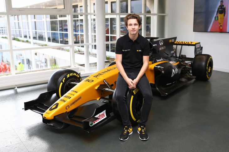Christian Lundgaard har kontrakt med juniorteamet under Renaults Formel 1-team. Foto: James Moy Photography Ltd.