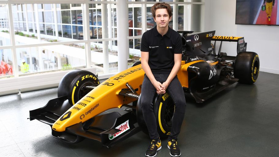 Christian Lundgaard har taget første spæde skridt mod en karriere i Formel 1 med optagelsen i Renaults talentprogram. Foto: James Moy