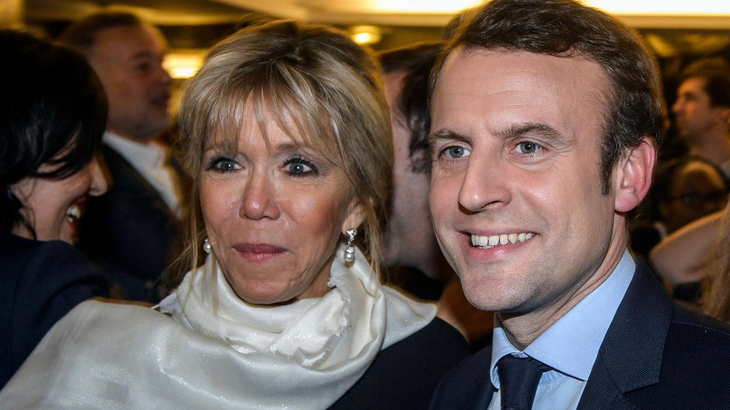 Macron med hustruen Brigitte. 