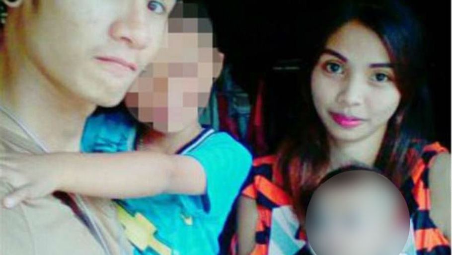 Mandag aften kunne Facebook-brugere følge med, da Wuttisan Wongthalay (tv) hang sig selv og sin datter. Privatfoto