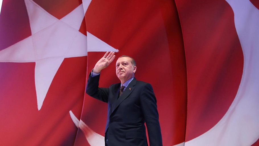 Præsident Erdogan ønsker ikke at iføre sig et vestligt demokrati med den frie presse som et smukt symbol i knaphullet. Han behandler den fri presse som udskud, der skal fjernes. Foto: AP