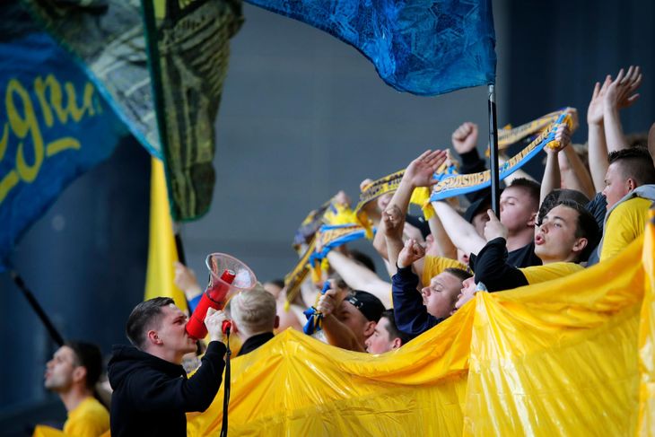 Brøndbys fans: Foto: Jens Dresling