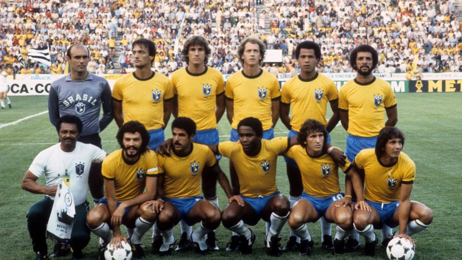 Brasiliens landshold ved VM i 1982. Bagest fra venstre: Valdir Peres, Leandro, Oscar, Falcao, Luisinho og Junior. Forrest: Socrates, Cerezo, Serginho, Zico og Eder. Foto: All Over Press