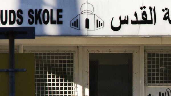fotoelektrisk Pidgin Så mange Tog til Mekka: Nu skal muslimsk friskole punge ud – Ekstra Bladet