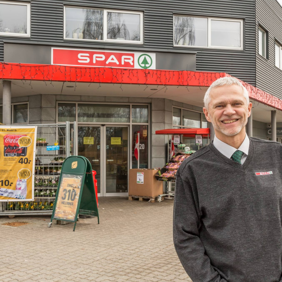 Søn til dræbt købmand Min far var en uhyre stærk mand Foto