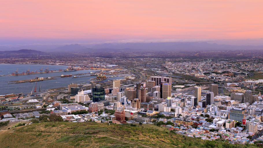 Her ses Cape Town fra afstand Foto: Alloverpress