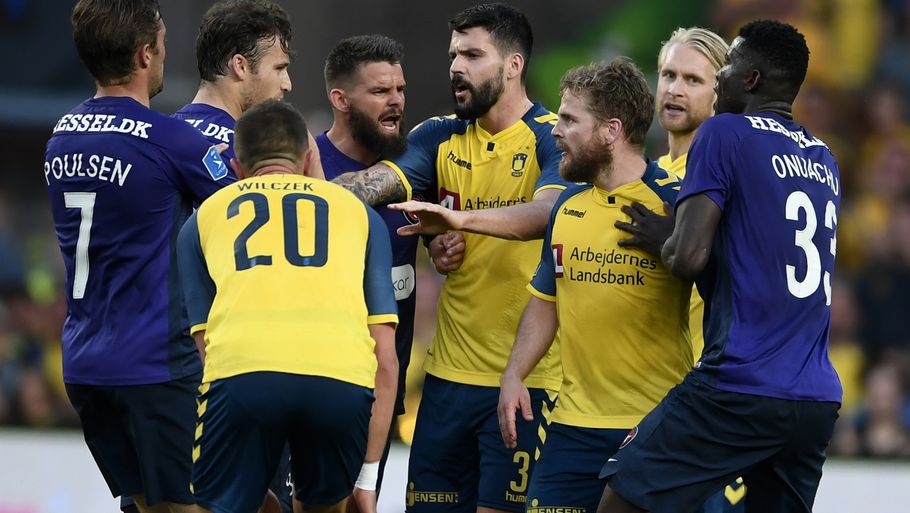 FCM og Brøndby nappede henholdsvis guld og sølv i den forgangne sæson. Foto: Lars Poulsen