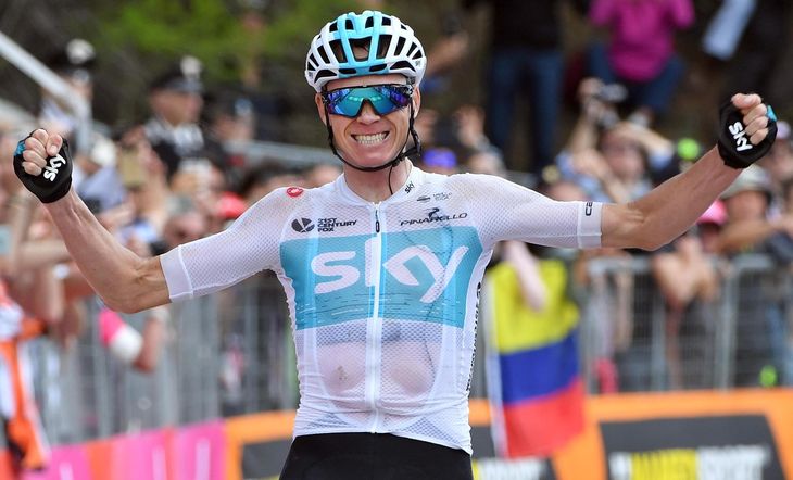 Chris Froome har en dopingsag hængende over hovedet. derfor bør han ikke køre Tour de France, mener Bernard Hinault. Foto: Daniel Dal Zennaro/AP/Ritxau Scanpix