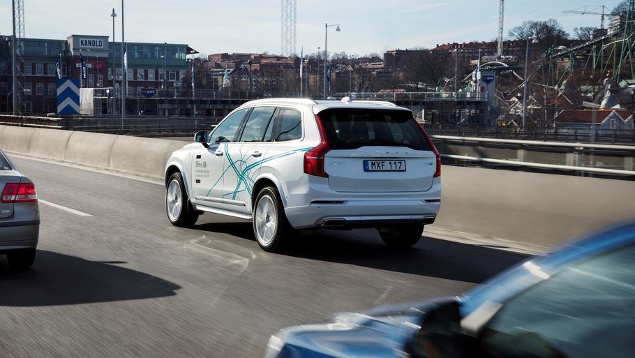 Volvo havde store planer om at lade almindelige familier testkøre en række selvkørende biler i Gøteborg. Foto: Volvo
