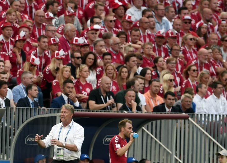 Vil du se Danmark i 1/8-finalen? Ja, så skal du betale 1500 kroner for at få billet til kampen. Foto: Lars Poulsen