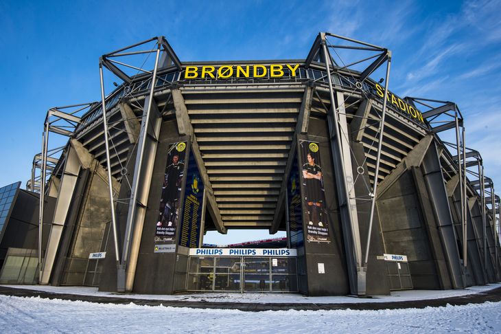 Brøndby hentede gennem en aktieemissionen i 2017 omkring 24 millioner kroner til afvikling af gæld og etablering af en ny fanzone. Polfoto/Jepser Mortensen 