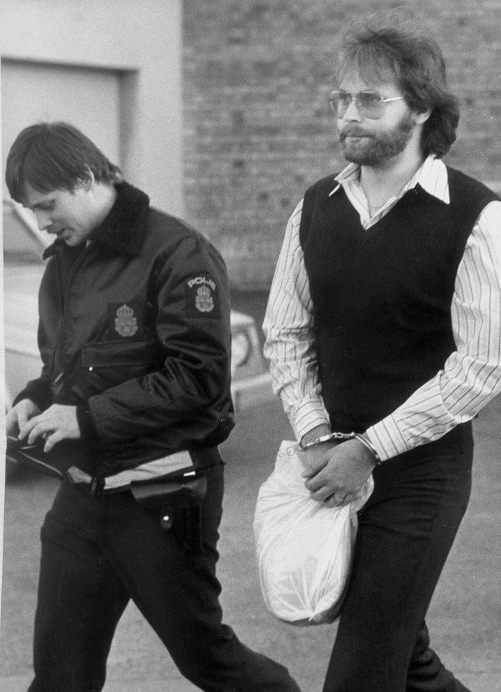 Clark Olofsson da han i april 1981 blev afhørt i Huddinge Tingret om et overfald på en 64 årig. Foto: POLFOTO