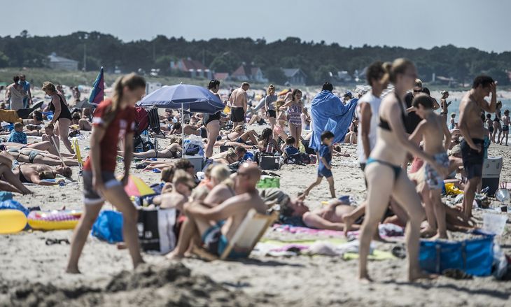 De danske strande har været fyldt til randen med svedende badegæster. Foto: Mogens Flindt