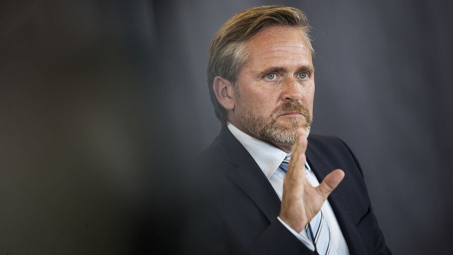 Anders Samuelsen har indrettet sit ministerkontor for 340.000 kroner.