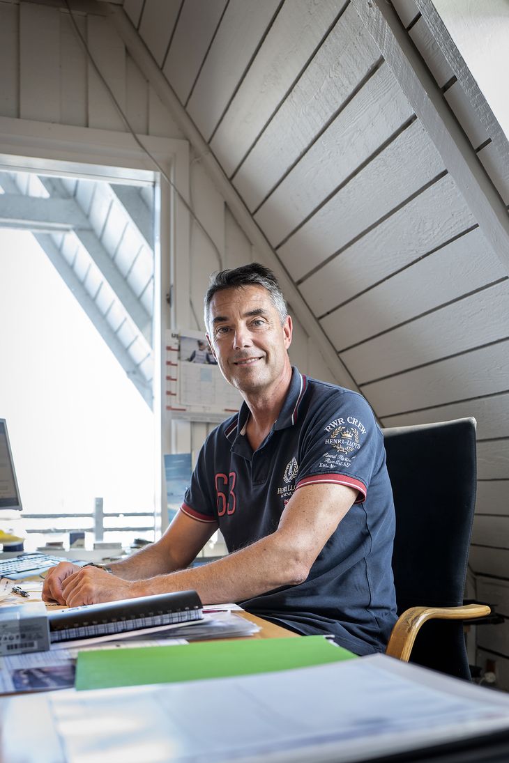 Martin Rasmussen er indehaver af bådforretningen på Rungsted Havn, ShipShape. Han har været bådsælger i 19 år. Foto: Henning Hjorth