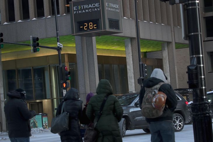 Termometeret målte onsdag minus 28 grader i det centrale Chicago. Foto: AFP