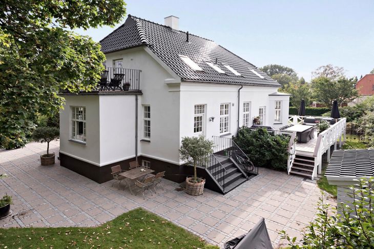 Her er den så. Villaen til 11,5 millioner kroner. Foto: Ejendomsmæglerfirmaet Jesper Nielsen, Kgs. Lyngby
